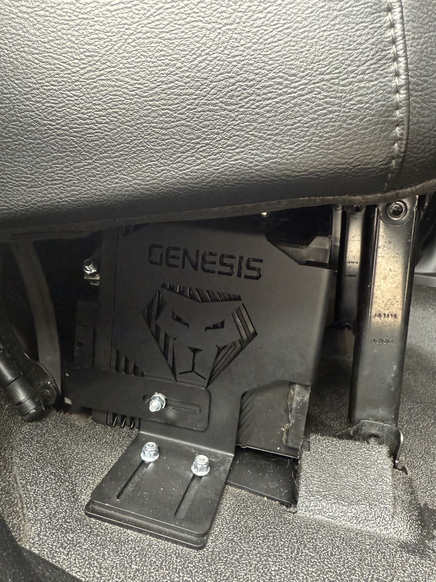 Genesis Offroad 392 under-seat dual battery mount installation