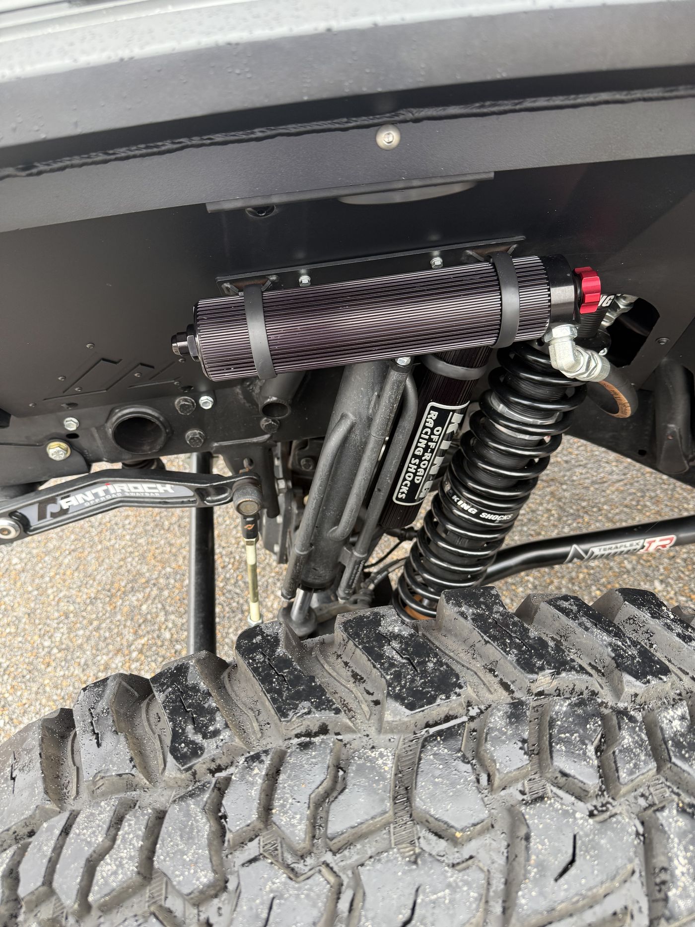 King Off-Road Racing shocks with remote reservoir and Antirock front sway bar